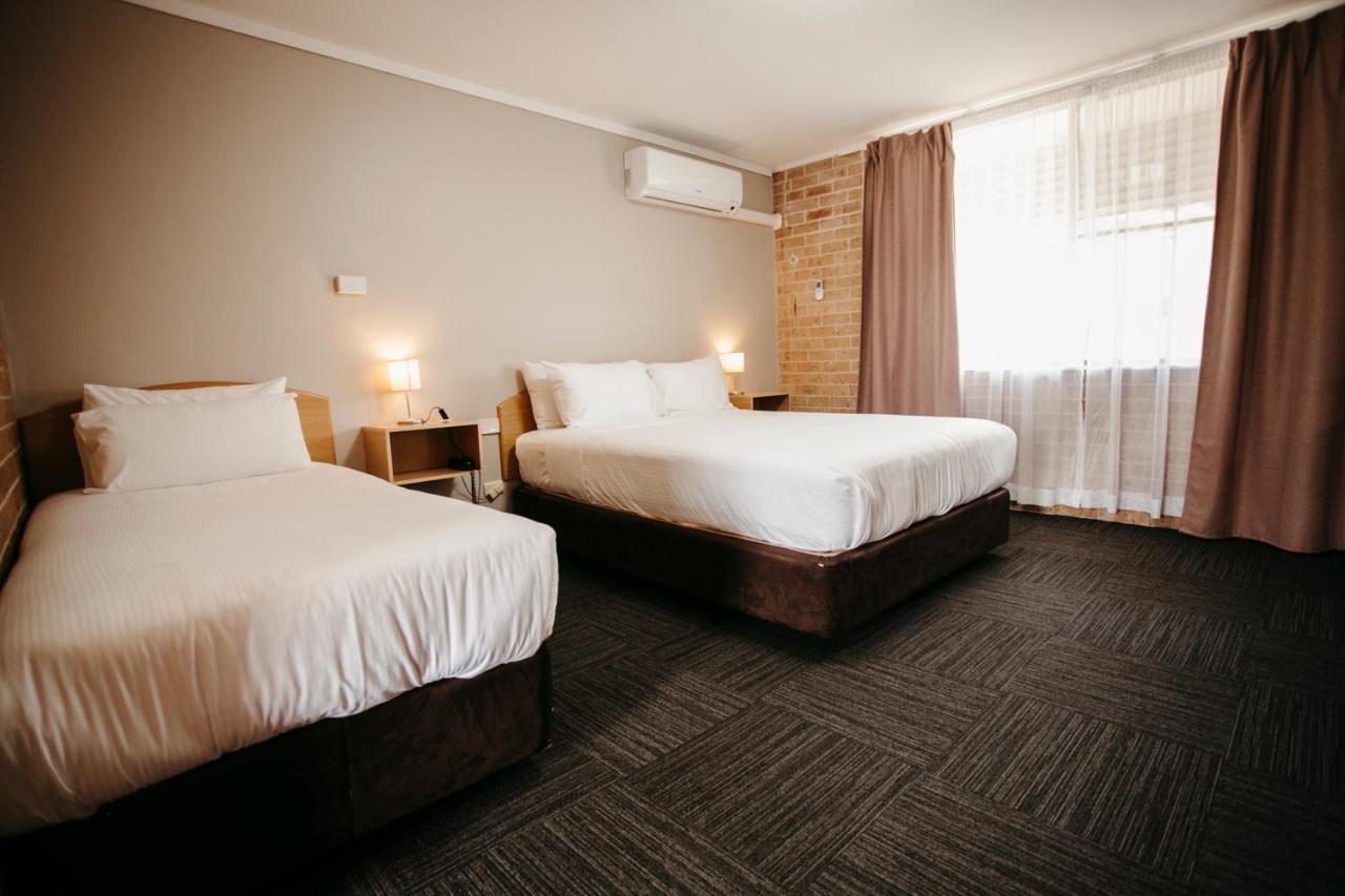 Colonial Motel リッチモンド エクステリア 写真