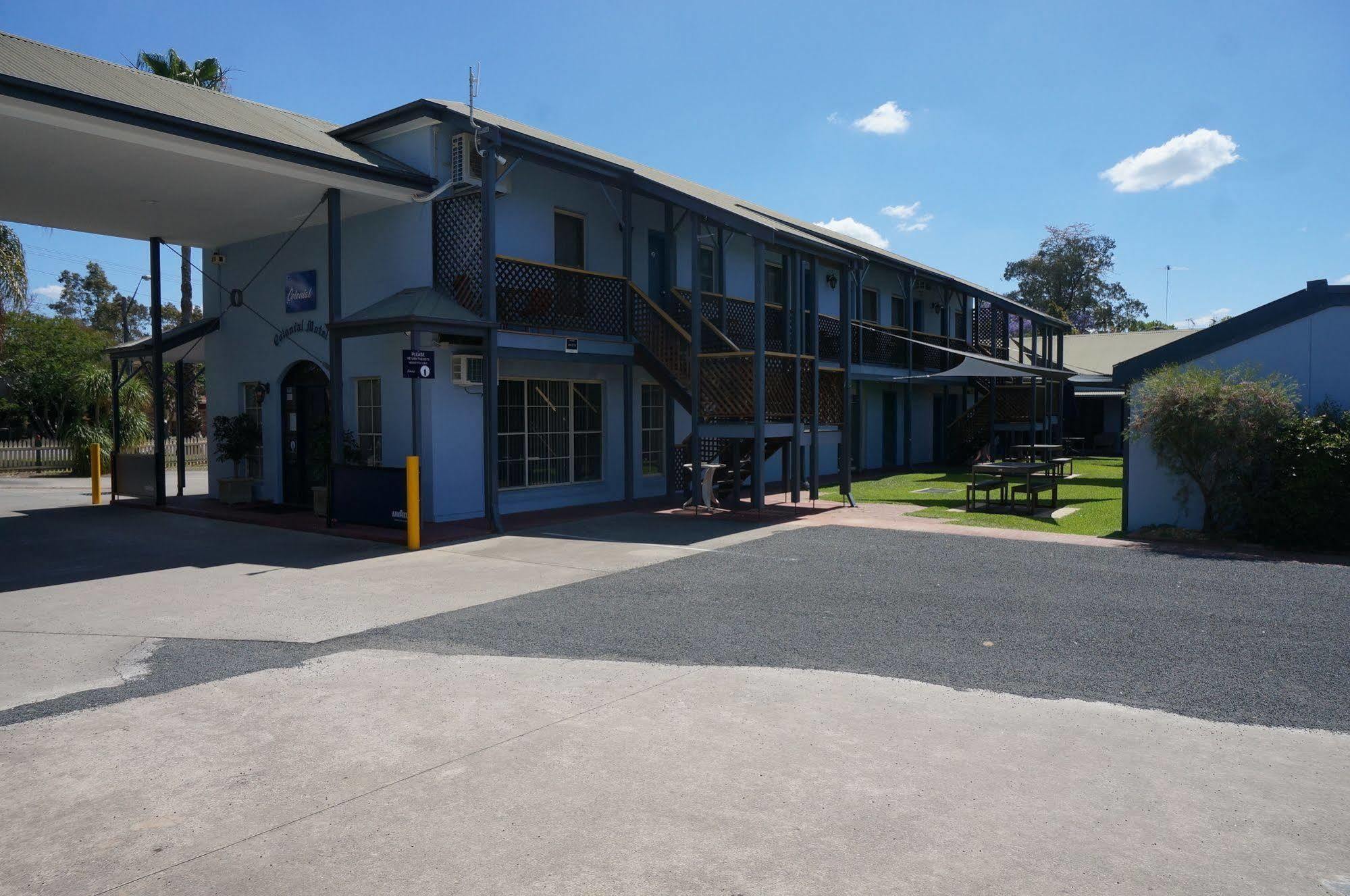 Colonial Motel リッチモンド エクステリア 写真